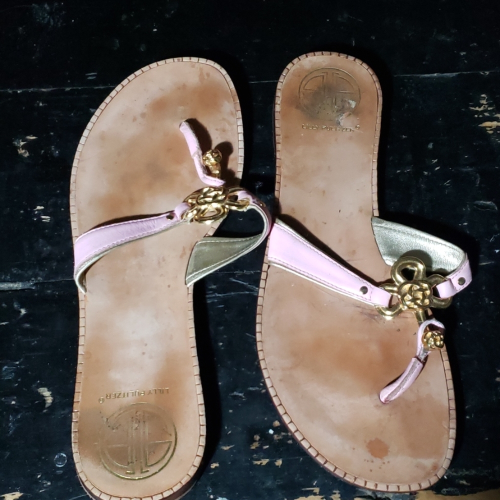 Used Lily Pulitzer pink sandals